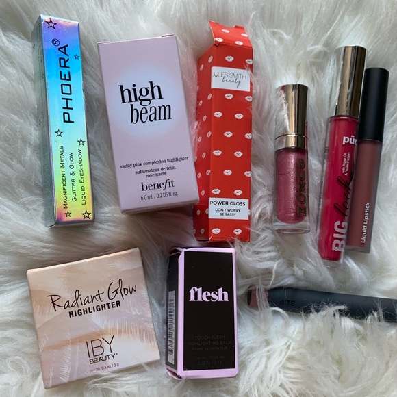 Lips and highlight bundle - Picture 6 of 6